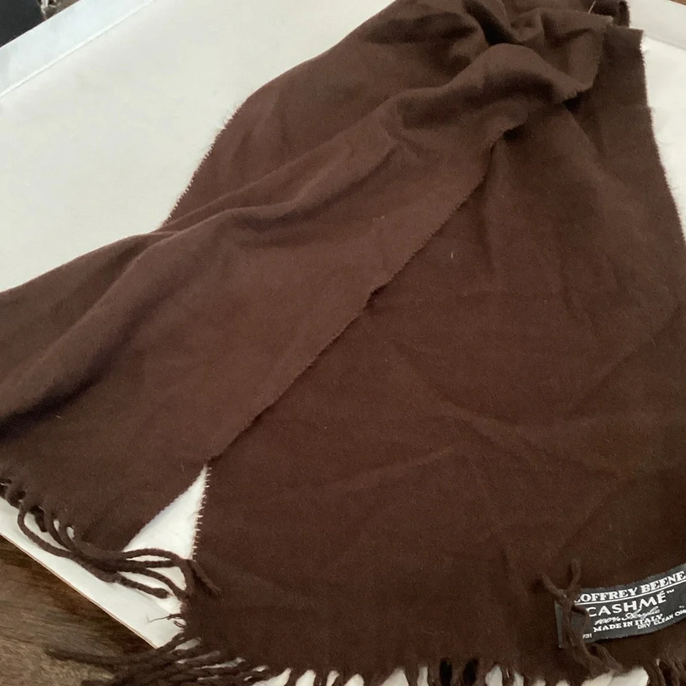 Geoffrey Beene Brown Cashmere Fringe Scarf